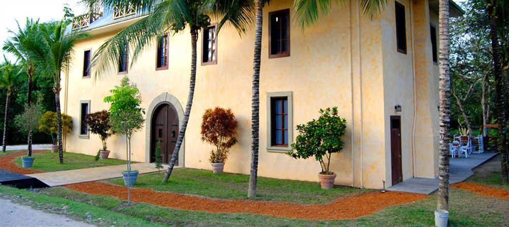 Mahogany Hall Luxury Boutique Resort San Ignacio Exterior photo